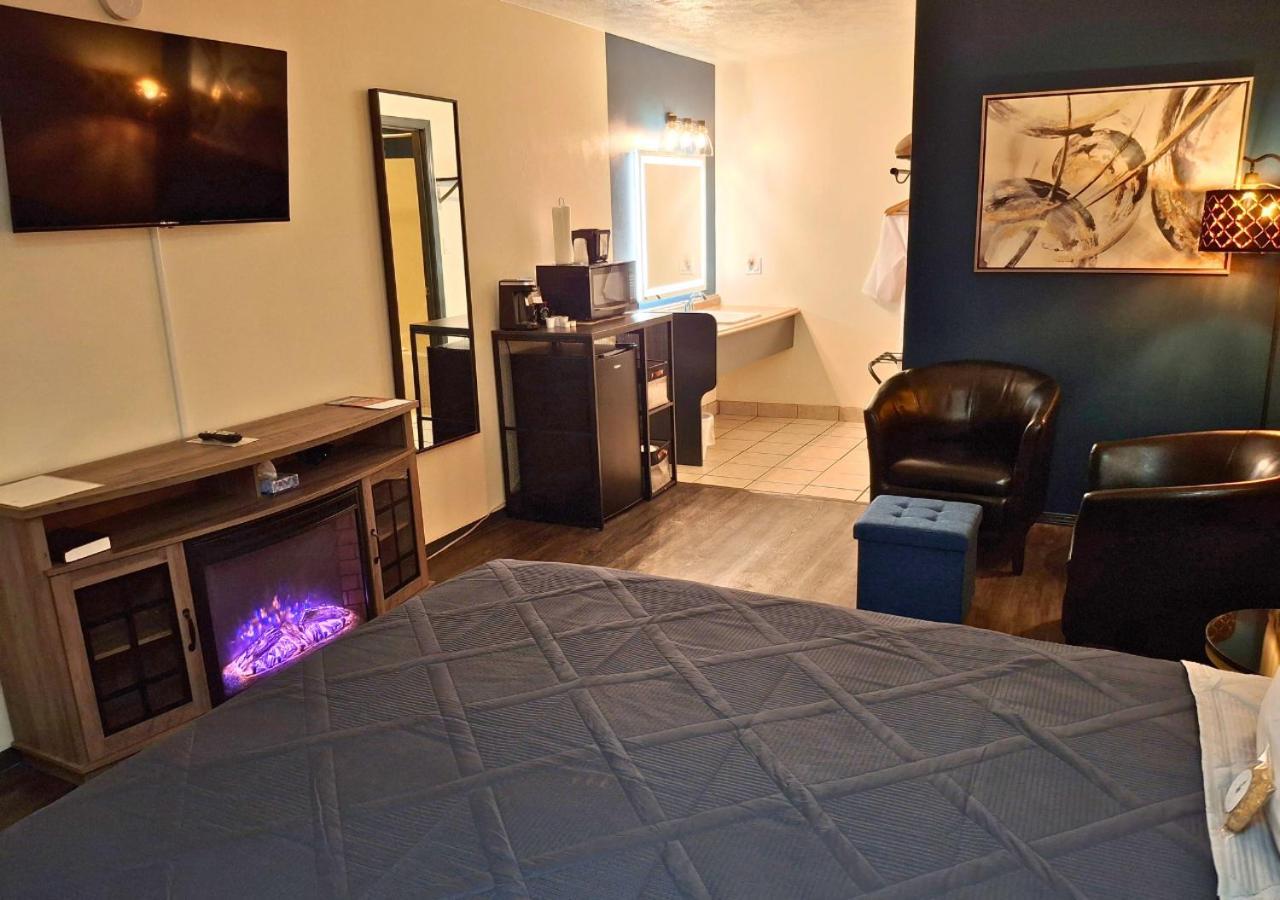 Shady Acre Inn And Suites Branson West Eksteriør bilde